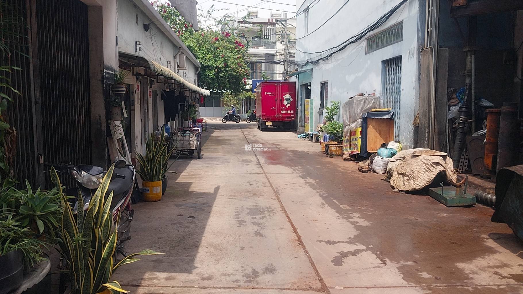 KHU PHÂN LÔ BHHA BÌNH TÂN 4 TẦNG - HẺM XE TẢI THÔNG THOÁNG - NHÀ MỚI ĐÉT BTCT