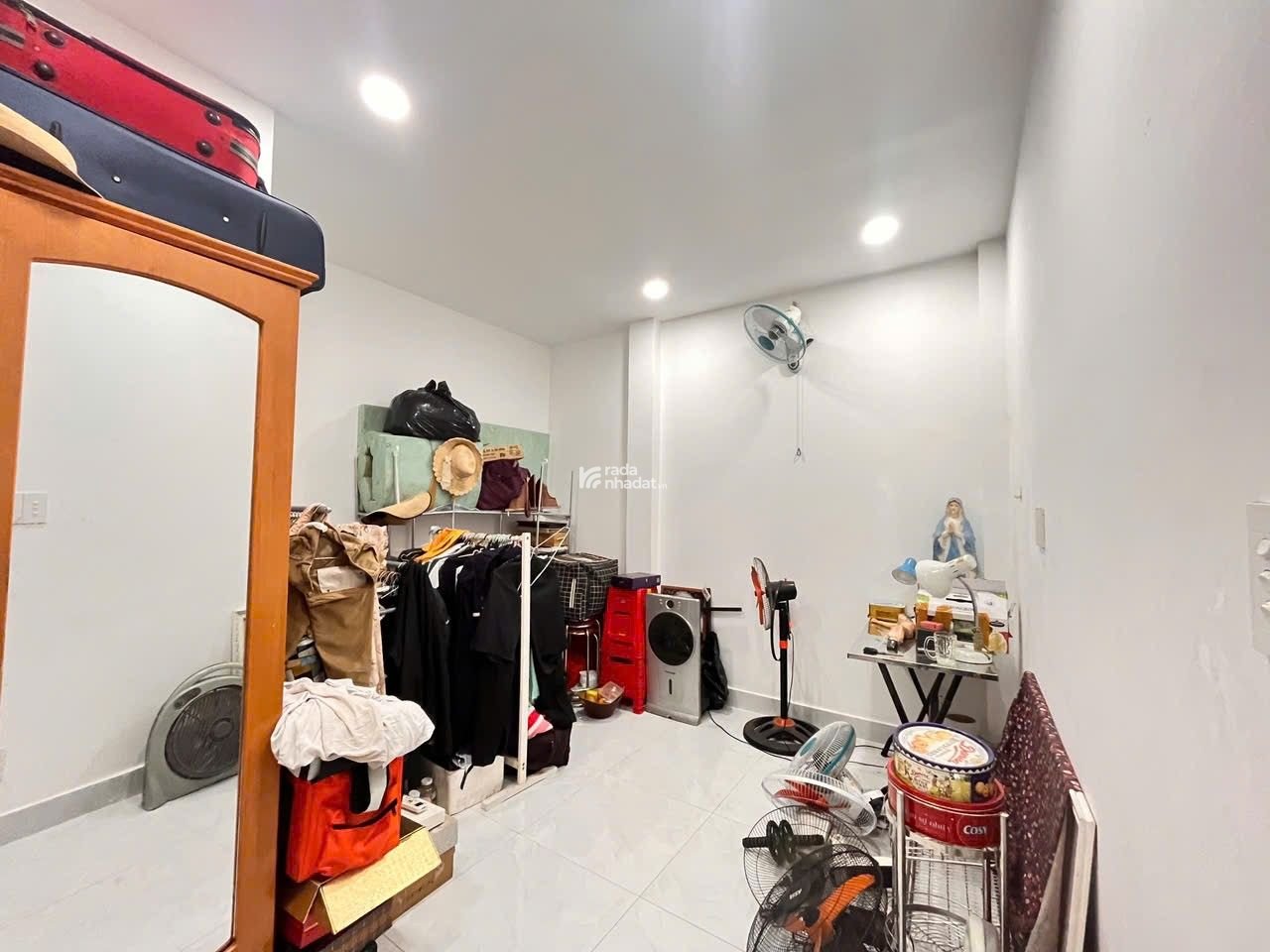 Nhà đẹp HXH Cách Mạng Tháng 8, 45m2, 4 tầng, TẶNG nội thất, chỉ 7.4 tỷ TL