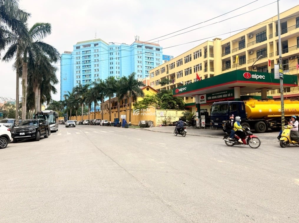 5 TẦNG - 68M2 - MẶT TIỀN KHỦNG - Ô TÔ QUA NHÀ - HÀNG XÓM KĐT NAM CƯỜNG - HƠN 12 TỶ