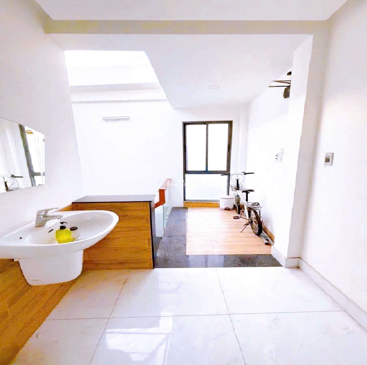 Bán nhà Lý Thường Kiệt - Phường 8 - QUẬN TÂN BÌNH - 4 tầng, Giá 8.2 tỷ