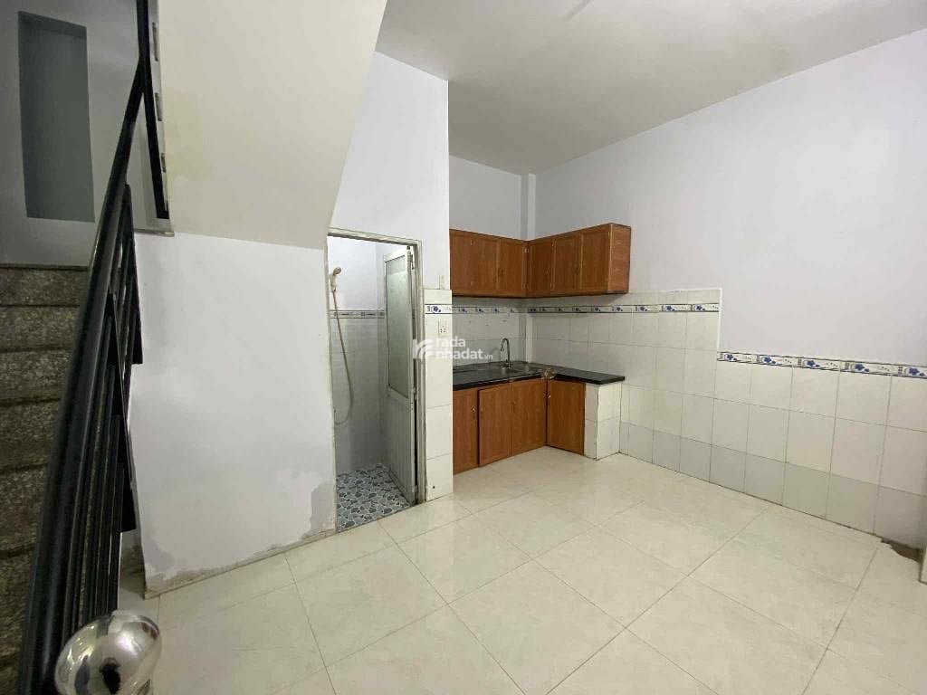 BÌNH TÂN 4 TẦNG - HẺM THOÁNG ĐẸP YÊN TĨNH NHÀ XÂY KIÊN CỐ BTCT HOÀN CÔNG ĐỦ - 49 SHR VUÔNG VỨC