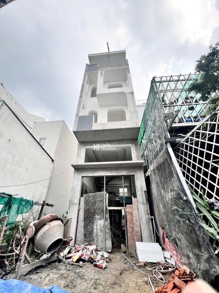  Siêu phẩm 2 mặt tiền 5 tầng Trương Phước Phan- sát khu Tên Lửa 