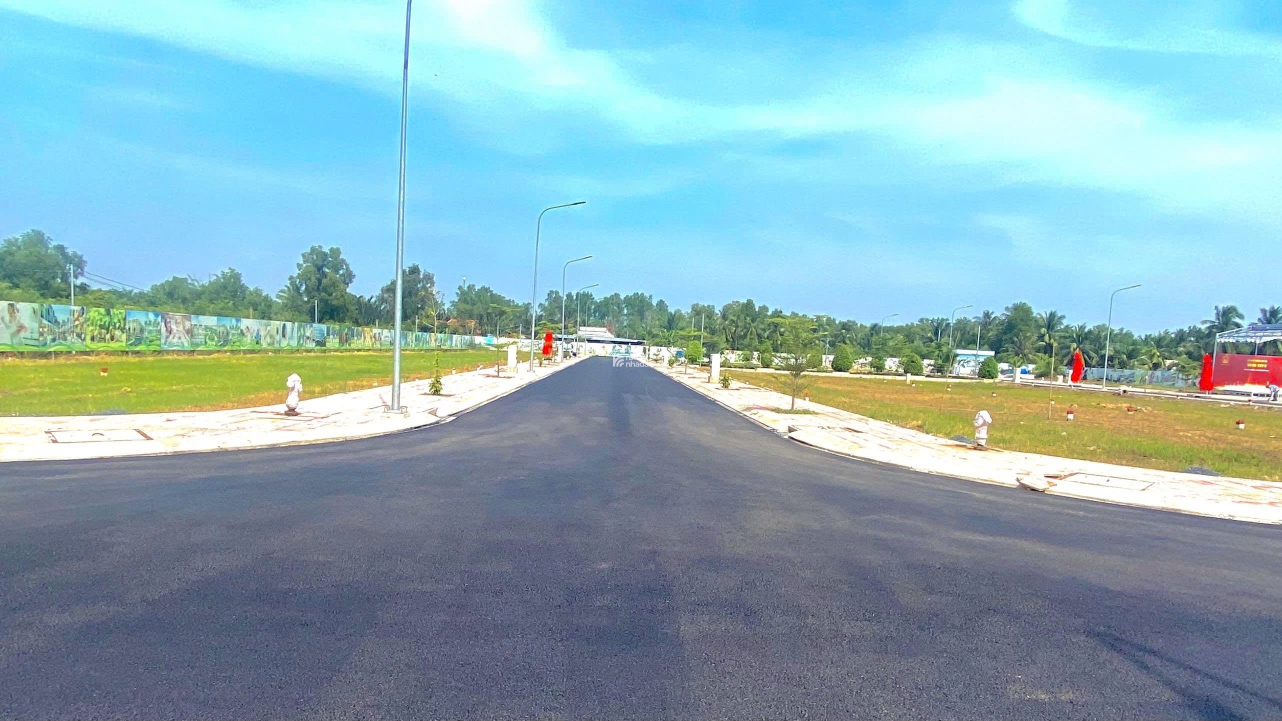 Chính chủ cần bán gấp lô đất 3 mặt tiền view sông, pháp lỹ rõ ràng, an cư trọn vẹn