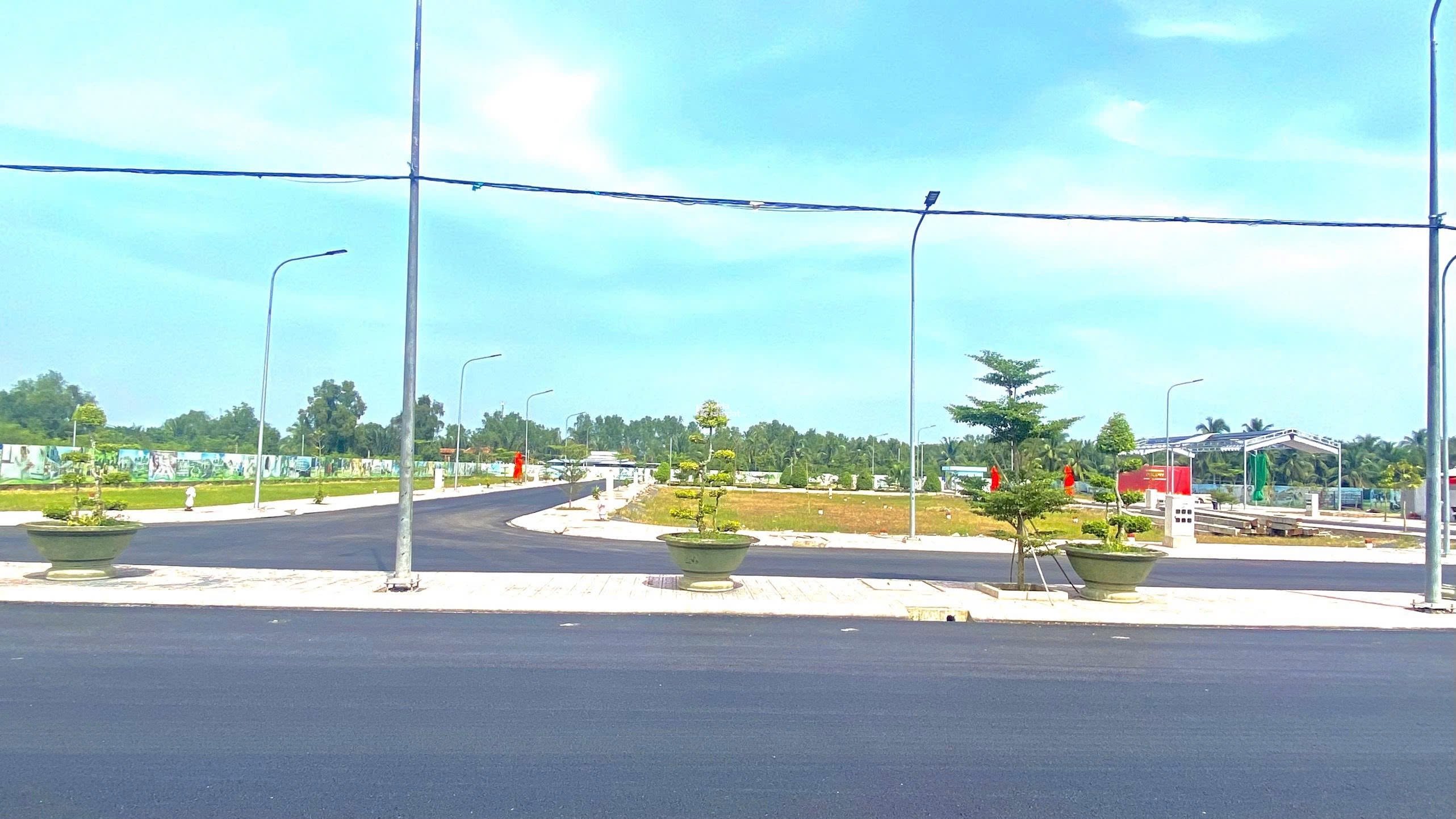 Chính chủ cần bán gấp lô đất 3 mặt tiền view sông, pháp lỹ rõ ràng, an cư trọn vẹn