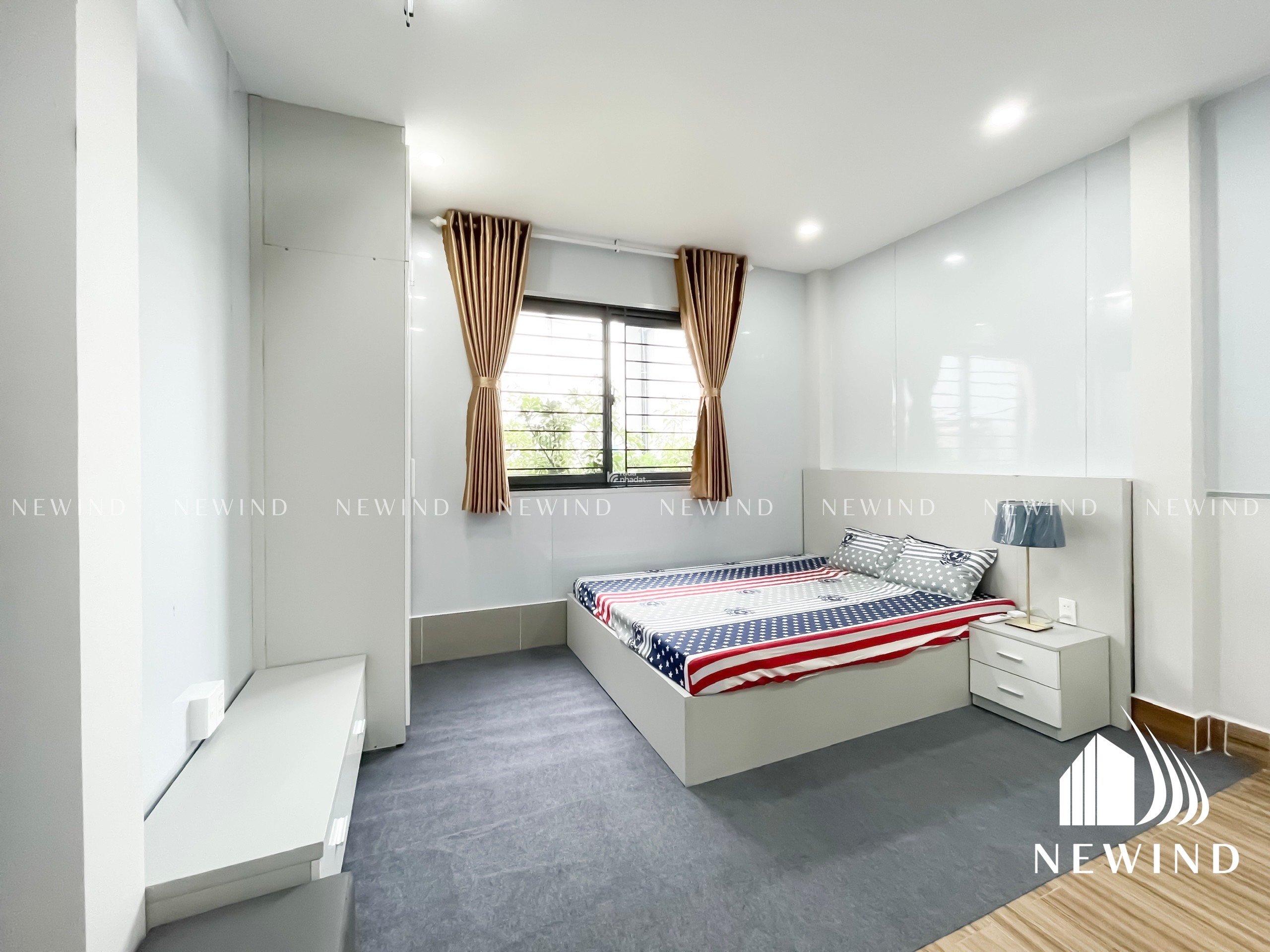 Nhà mới máy giặt riêng, full nội thất, cửa sổ lớn tầng cao thoáng mát, sát bên Lotte