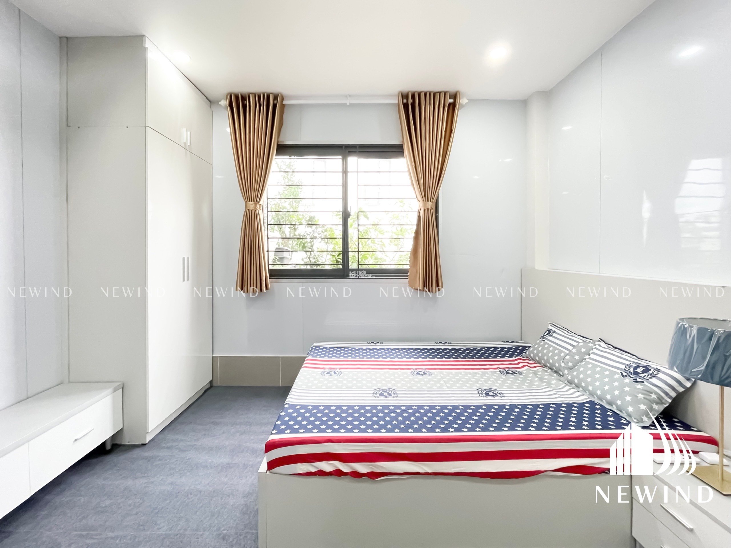 Nhà mới máy giặt riêng, full nội thất, cửa sổ lớn tầng cao thoáng mát, sát bên Lotte
