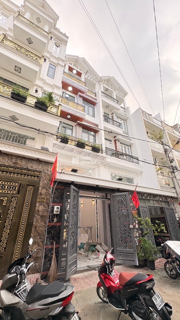 SIÊU PHẨM 5 TẦNG FULL NỘI THẤT  HẺM 8M TRƯƠNG THỊ HOA, GẦN METRO SÁT GÒ VẤP  GIÁ CHỈ 7.7 TỶ TL!