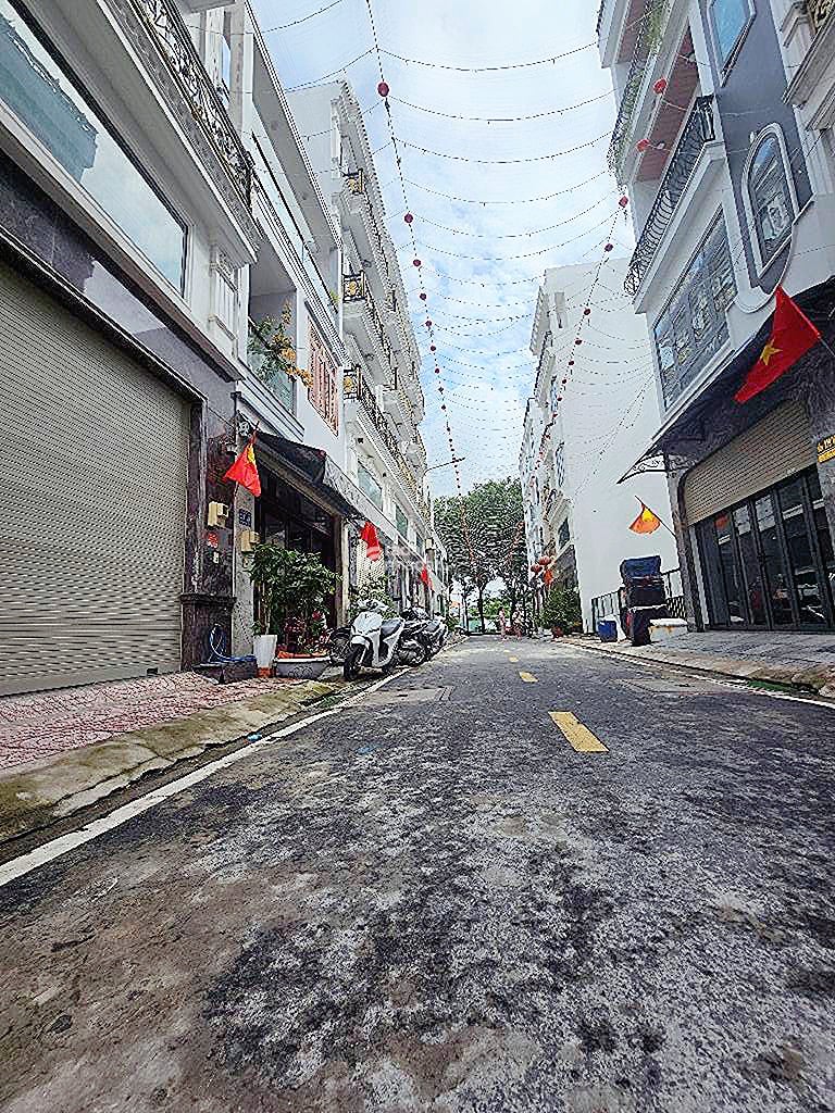 Bán nhà đường hồ văn long bình hưng hoà B