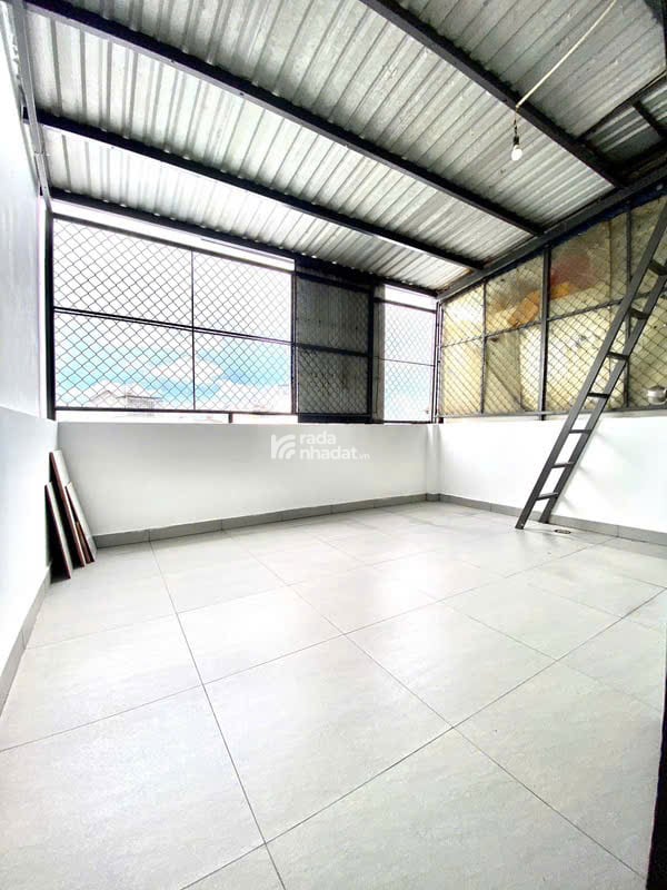 Nhà Phố 3 Tầng Nội Thất Hiện  Đại Xe Hơi Đậu Ngay Cửa Đường Trần Thị Cờ P Thới An Q 12