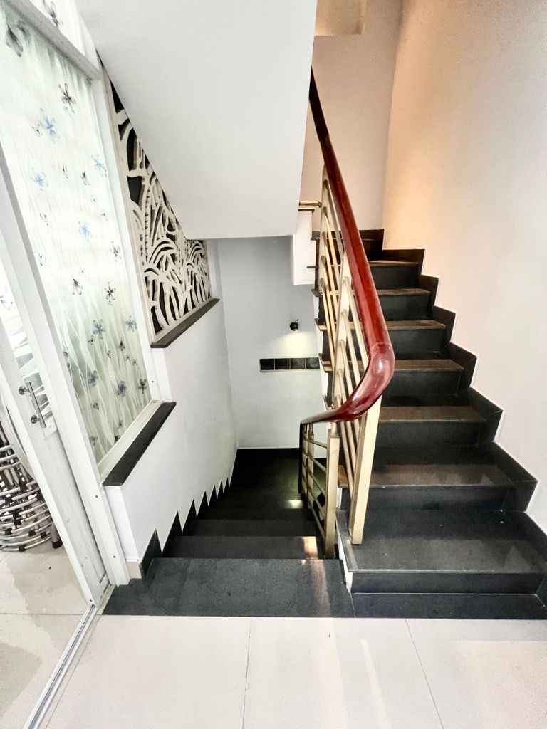 HXH 5m Bờ Bao Tân Thắng, 5 tầng mới đẹp, kế bên Aeon Mall, Giá 5.7 Tỷ