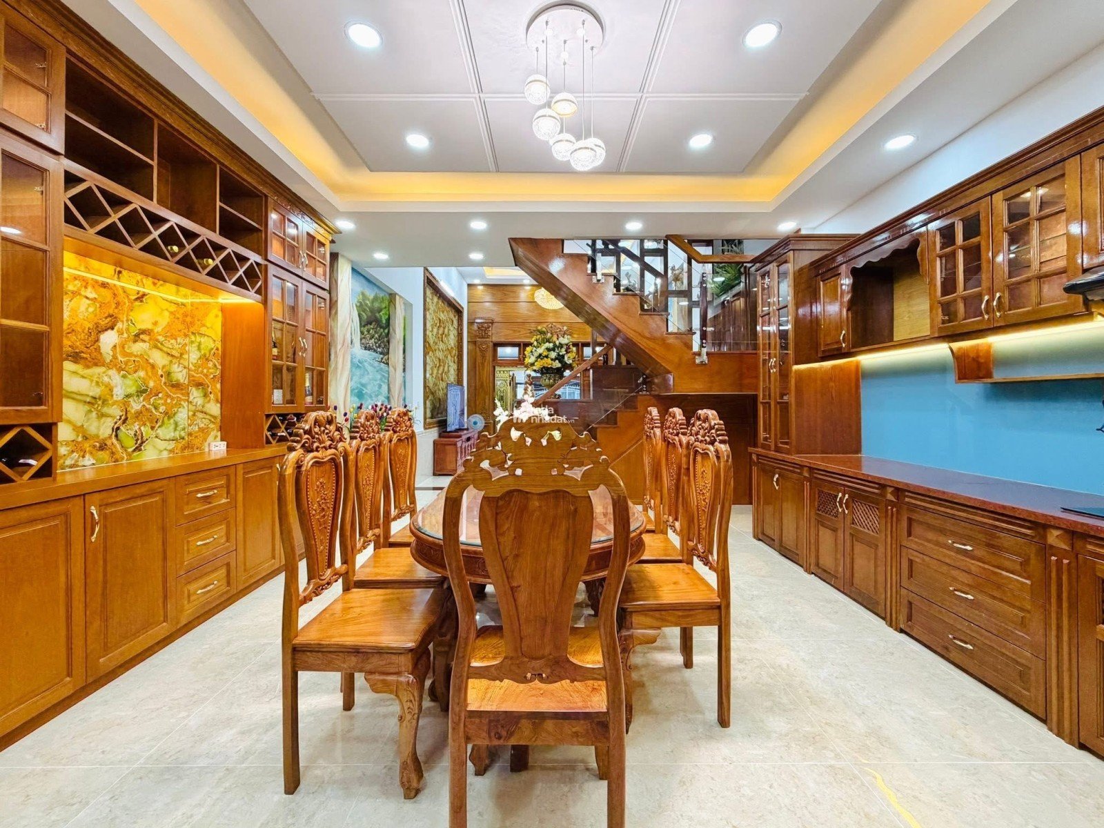 Nhà phố Nguyễn Tư Giản ngang 5m ô tô ngủ trong nhà 105m2 tặng nội thất gần chợ 13 tỷ tí. 