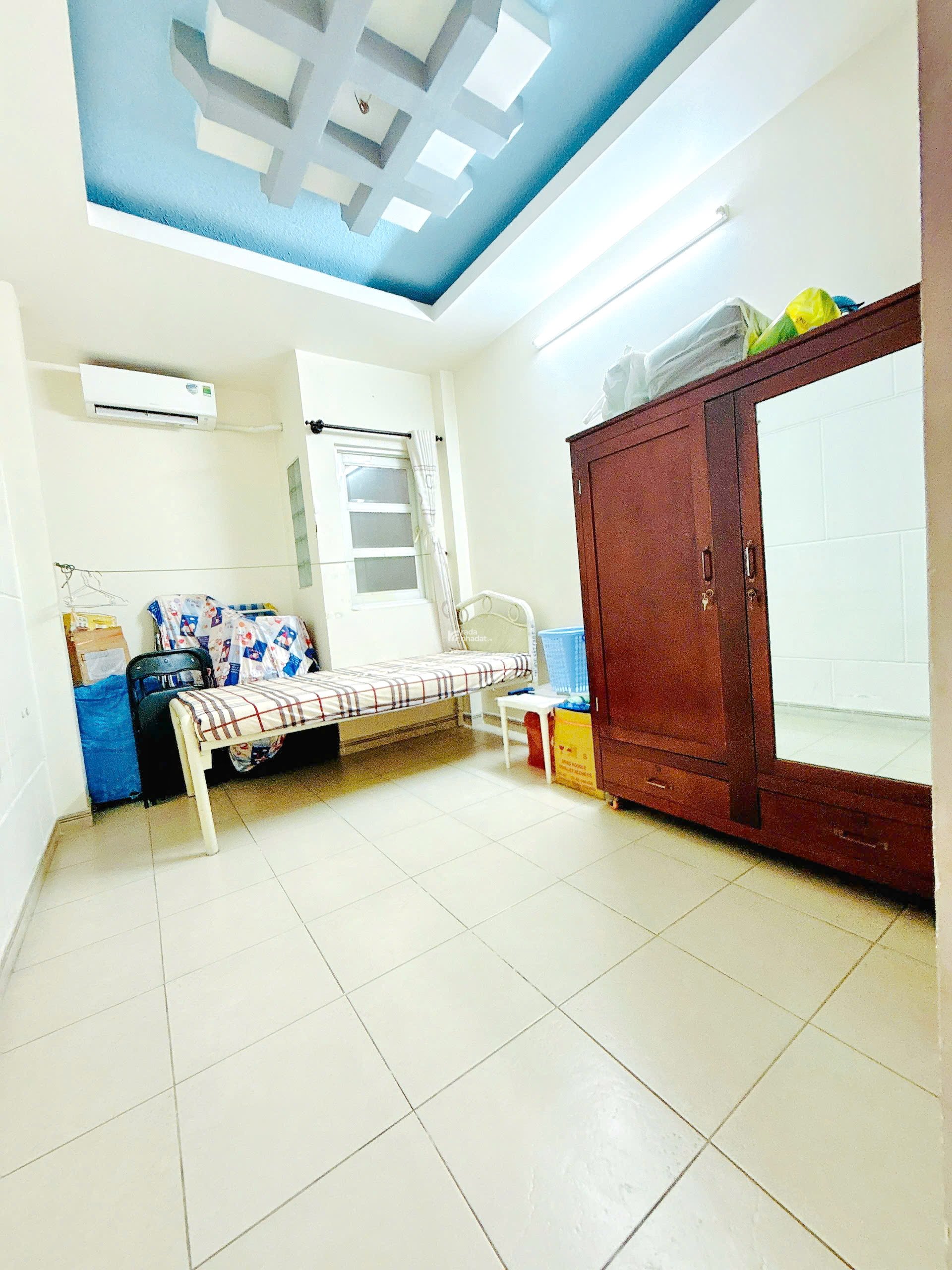 Bán nhà 2 lầu gần MT đường Hưng Phú P.10 Quận 8