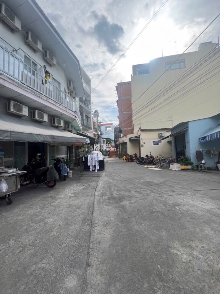 MẶT TIỀN KD-KHIẾU NĂNG TĨNH-NHÀ 5 TẦNG 360M2-GIÁ 42 TỶ