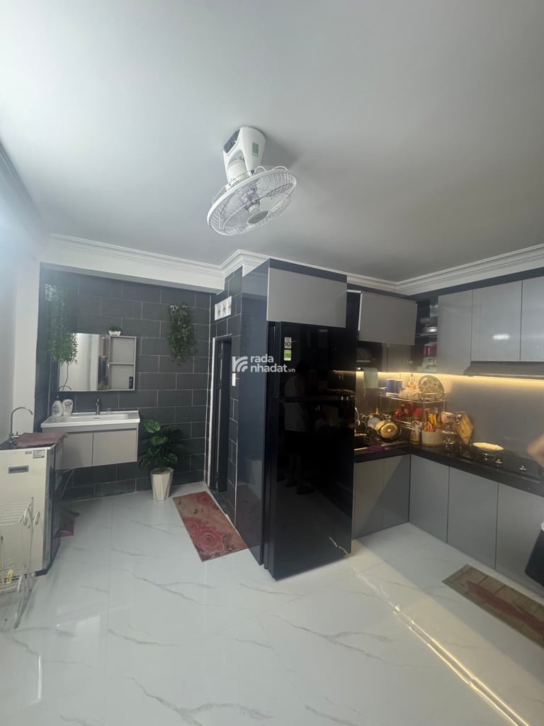  BÁN NHÀ 5 TẦNG NGAY ÂU CƠ  LẠC LONG QUÂN, TÂN PHÚ GIÁP TÂN BÌNH, QUẬN 10 