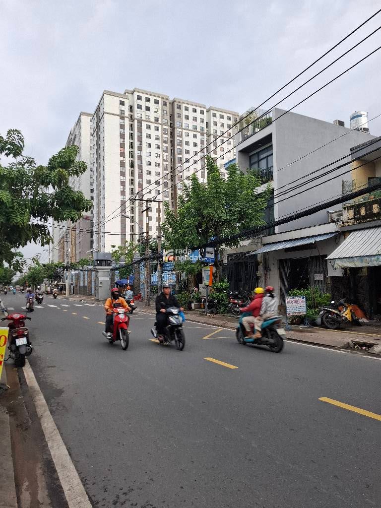 BÁN NHÀ MẶT TIỀN PHẠM THẾ HIỂN QUẬN 8 56M2 6.X TỶ 3PN THU 12TR