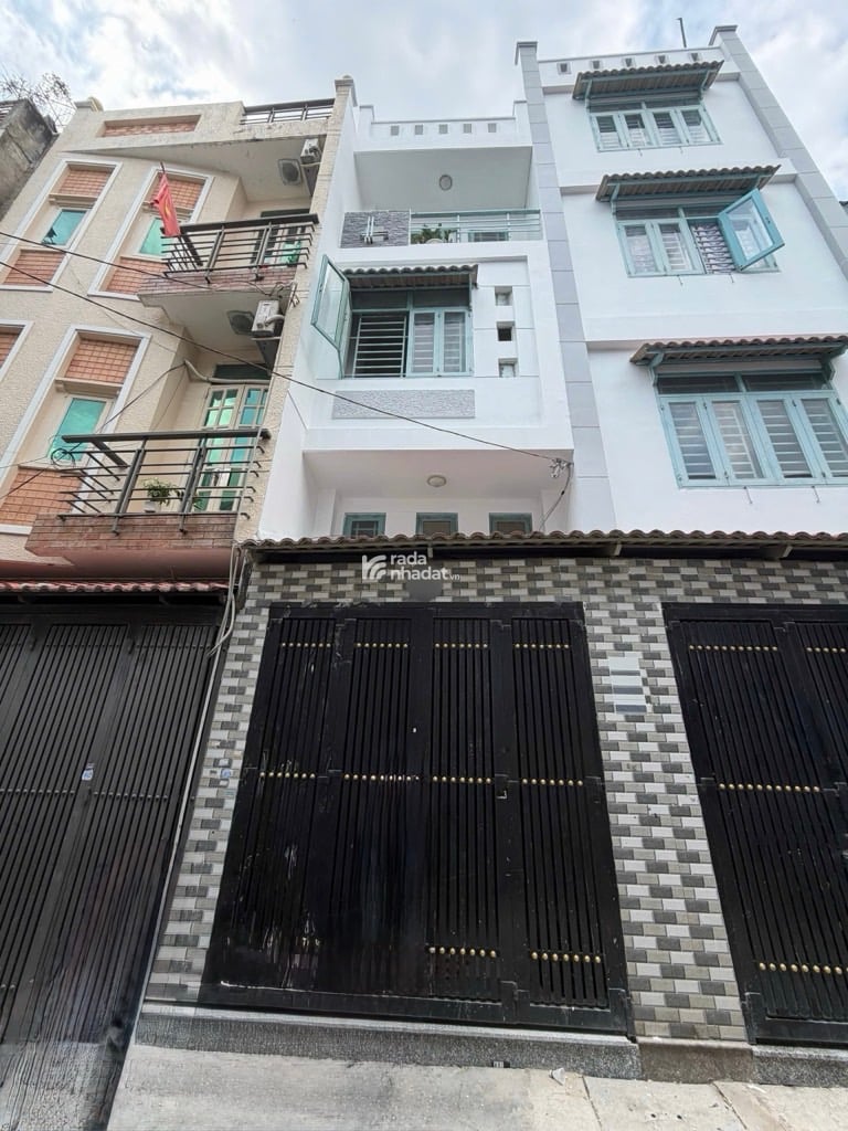 HẺM XE HƠI SÁT NHÀ, LẠC LONG QUÂN, TÂN BÌNH, 36M2 CÓ KC Ở NGAY. GIẢM 350TR CHỈ 5.7T TL 