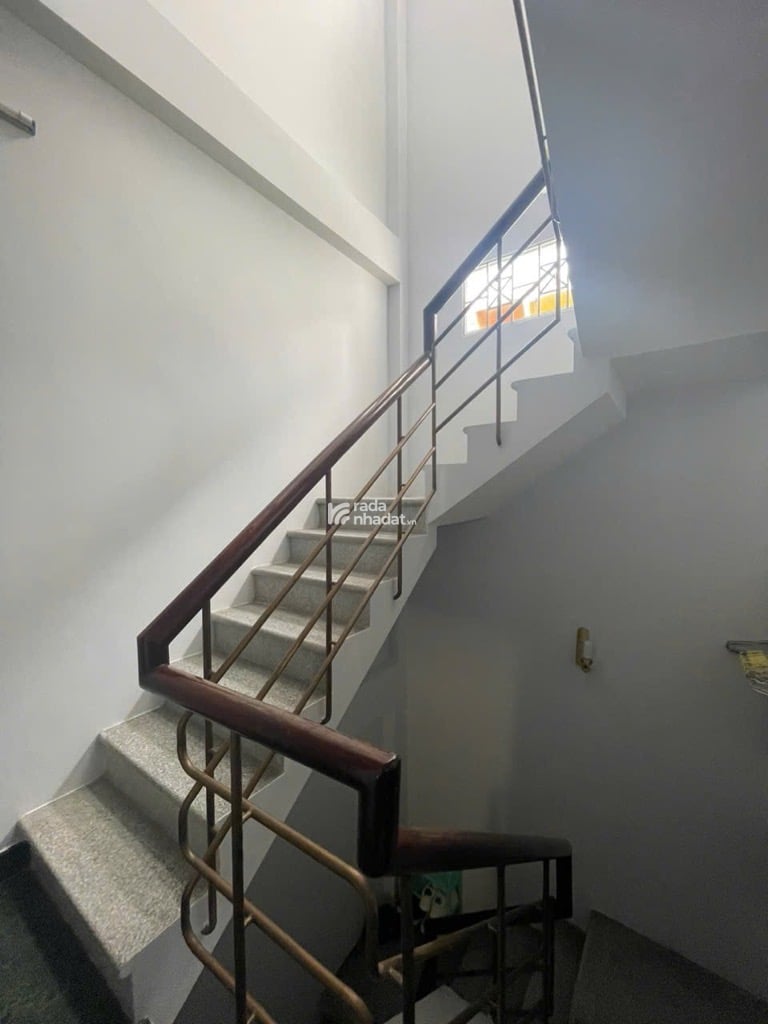 NHÀ ĐẸP CHÍNH CHỦ NGÔ GIA TỰ Q10 - HẺM BA GÁC - GẦN MẶT TIỀN - GẦN 50M2 4 TẦNG - 6 TỶ 350