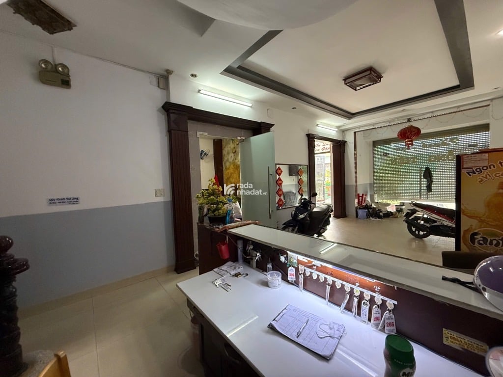  KHÁCH SẠN 4 TẦNG- MT ĐƯỜNG VỈA HÈ 12M CHUẨN- DÒNG TIỀN KHOÁN- NGANG CHUẨN 8M VUÔNG VỨC 