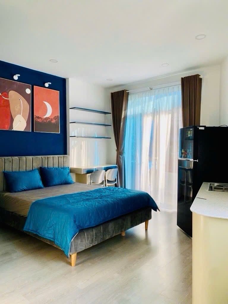 NHÀ 5 TẦNG GÓC 2MT - NGANG 5M - THANG MÁY - PHAN XÍCH LONG - DÒNG TIỀN 35 TRIỆU/TH