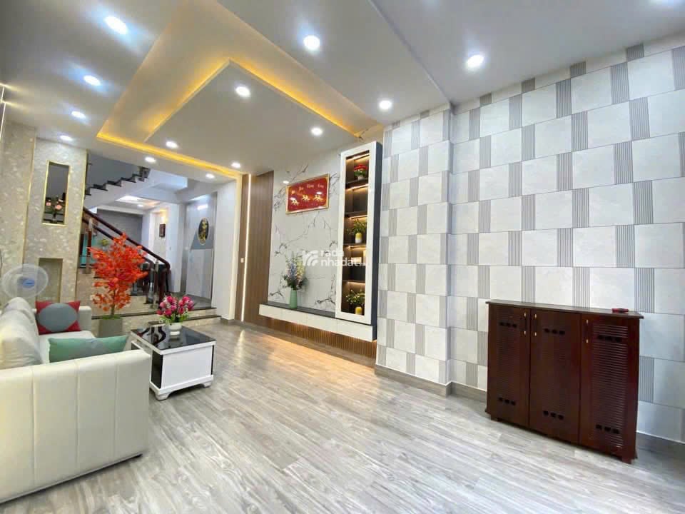 Cần tiền bán gấp nhà đường Bùi Quang Là, Gò Vấp, 56m2, hẻm xe hơi thông, SHR giá 3 tỷ 210 TL