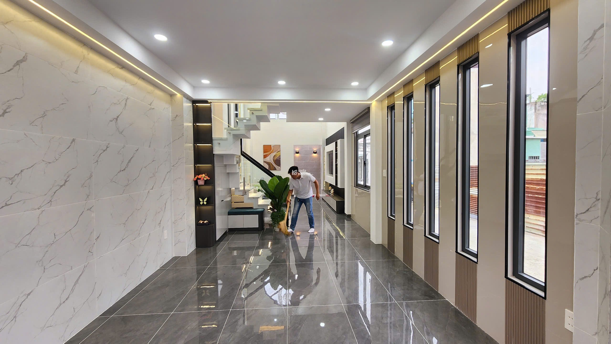 CĂN GÓC 2 MẶT TIỀN - HẺM RỘNG 7M MỚI TRẢI NHỰA - NỘI KHU SAKE ĐỒNG BỘ CHỈ 11 CĂN