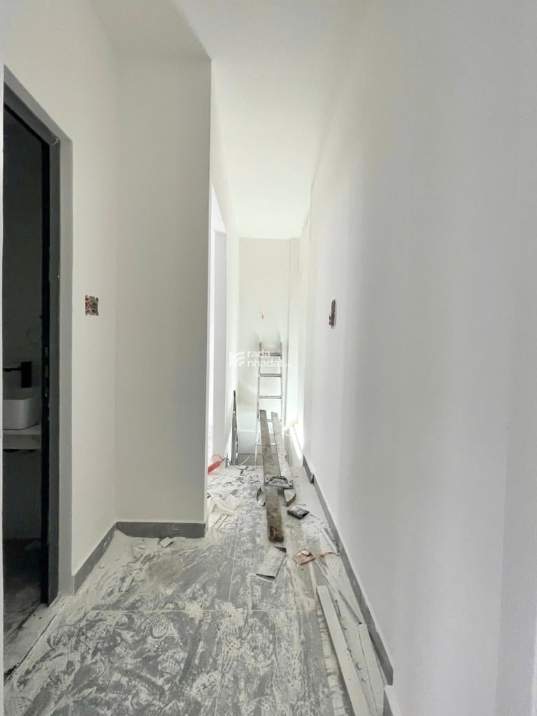 HẺM XE HƠI SÁT VÁCH. HOÀNG HOA THÁM, BÌNH THẠNH, 3 TẦNG MỚI Ở NGAY. GIẢM 550TR CHỈ CÒN 5.75T TL 