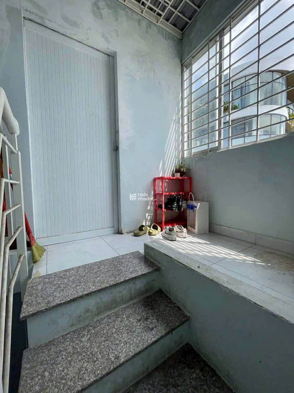 NHÀ 5 TẦNG CHDV DÒNG TIỀN TIỀM NĂNG 40 TRIỆU/ THÁNG - HƠN 7 TỶ VỊ TRÍ MẶT TIỀN XE TẢI