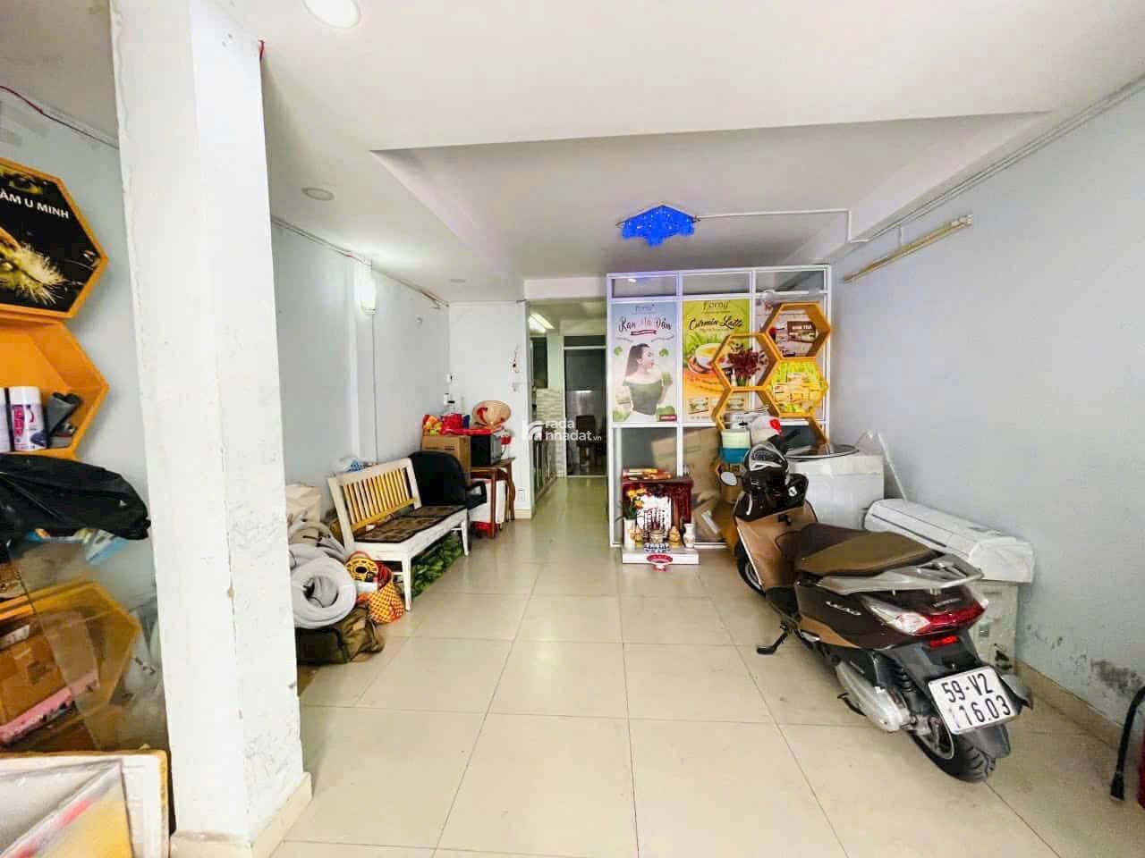 NHÀ 5 TẦNG CHDV DÒNG TIỀN TIỀM NĂNG 40 TRIỆU/ THÁNG - HƠN 7 TỶ VỊ TRÍ MẶT TIỀN XE TẢI