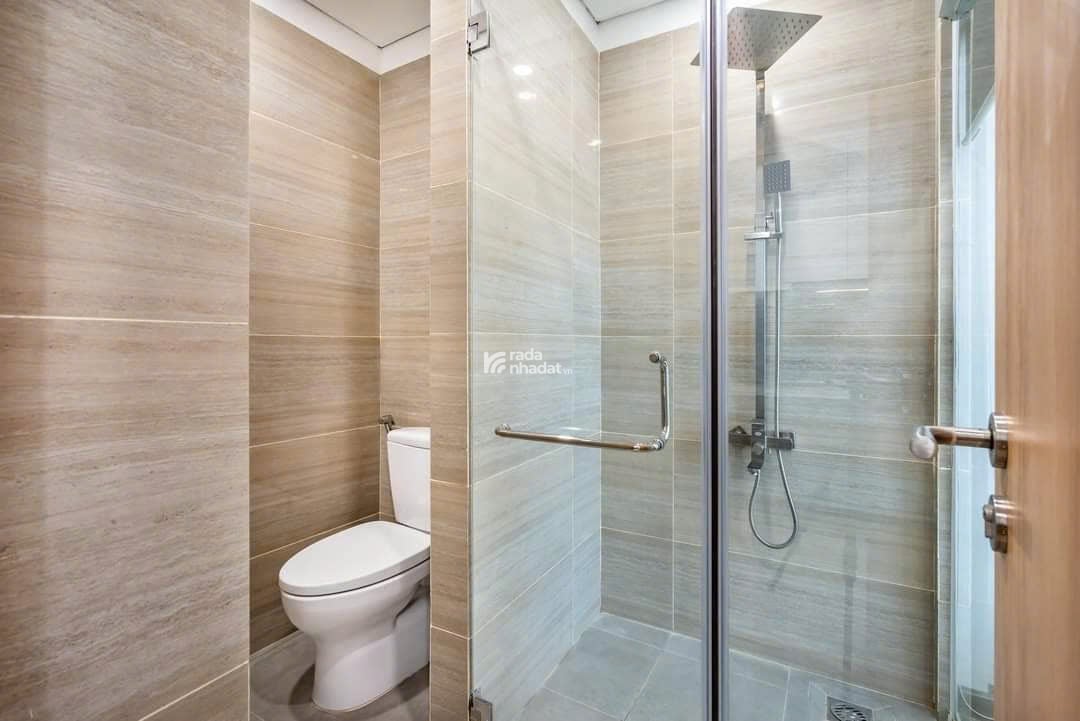 CHO THUÊ CĂN HỘ FULL NỘI THẤT, BAN CÔNG GẦN BÙI VIỆN QUẬN 1