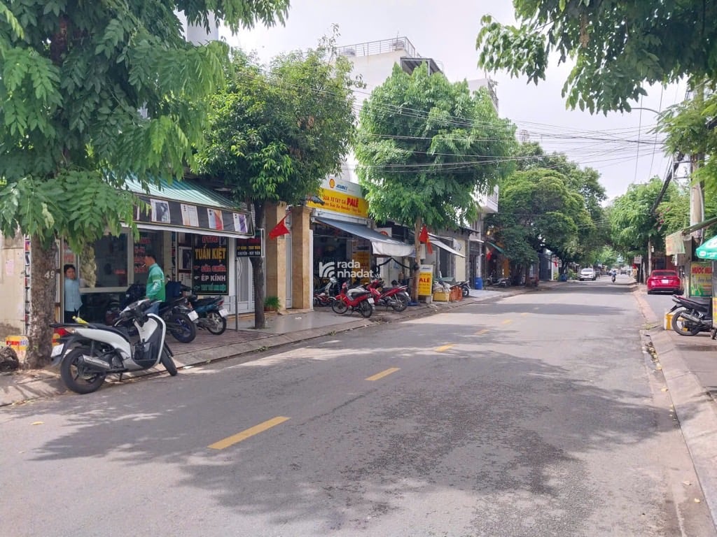 BÁN NHÀ TRẦN THỊ BẢY - NGAY N4 NGUYỄN ẢNH THỦ CHỢ HIỆP THÀNH KINH DOANH SẦM UẤT- DT 147m CHỈ 9.7 TỶ