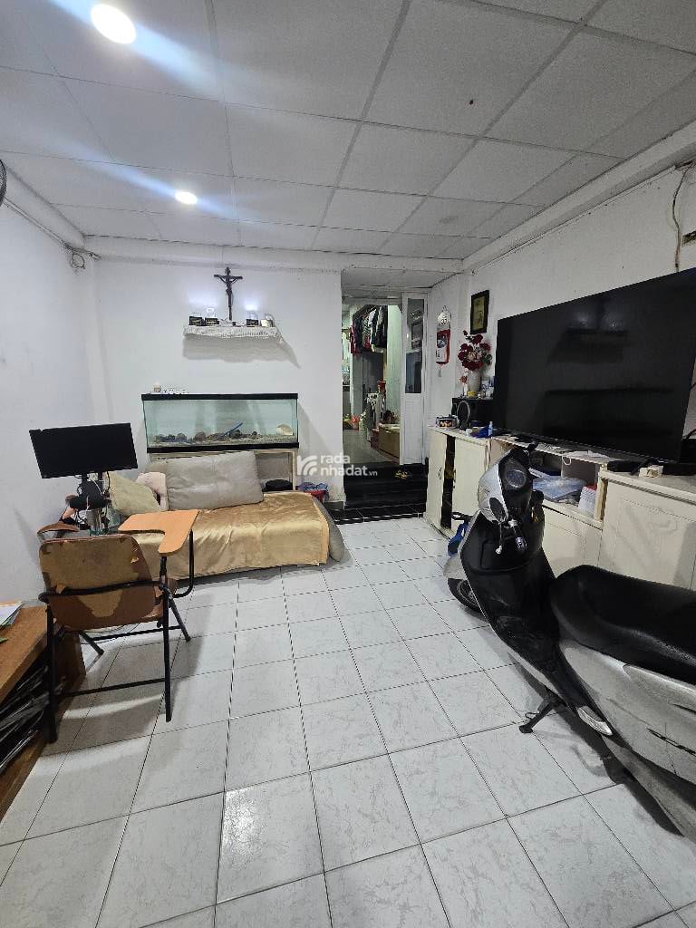 SÁT MT PHAN VĂN TRỊ, BÌNH THẠNH, 60M2 MỚI Ở NGAY. GIẢM 750TR CHỈ CÒN 4.5T TL 