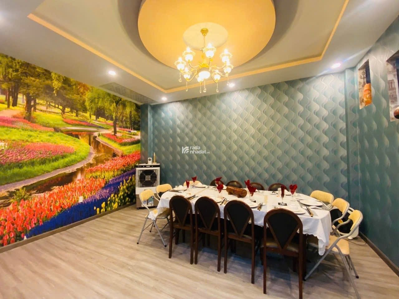 Biệt thự cổ Huỳnh Văn Bánh,Phú Nhuận 25 tỷ 136m2 nở hậu