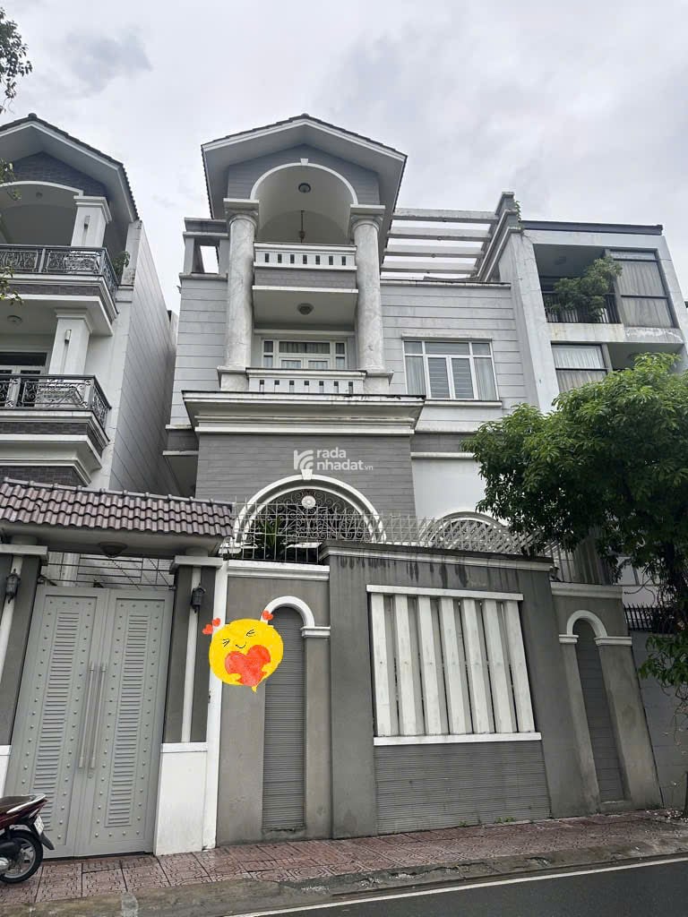 Biệt thự 2 mặt tiền trước sau Trường Sa Khu Phan Xích Long Gia Định 10x16m Giá 48 Tỷ