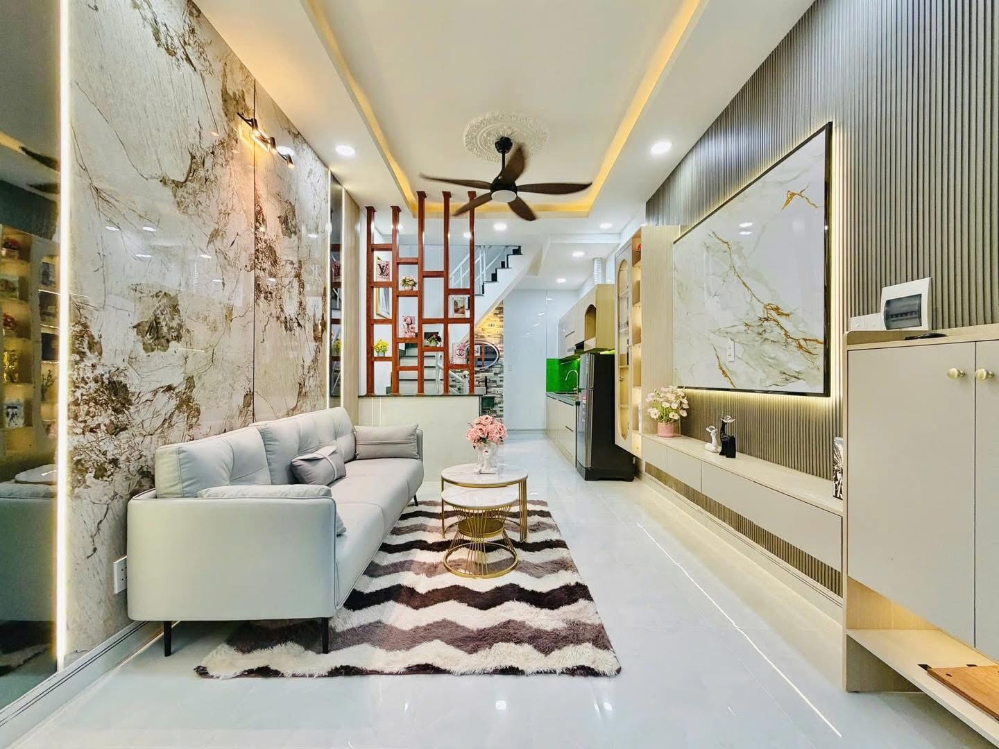 Bán nhà 30m2 đầy đủ nội thất 2Tỷ800 đường Lê Văn Thọ F16 Gò Vấp - Hoàn công đầy đủ - SHR