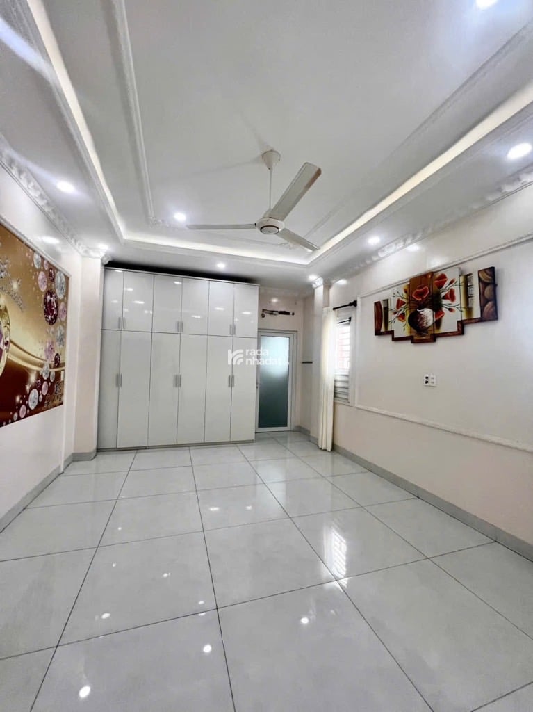 BÁN NHÀ 5 TẦNG KHU TÊN LỬA DT KHỦNG 412M2 THU NHẬP 150TR/TH  