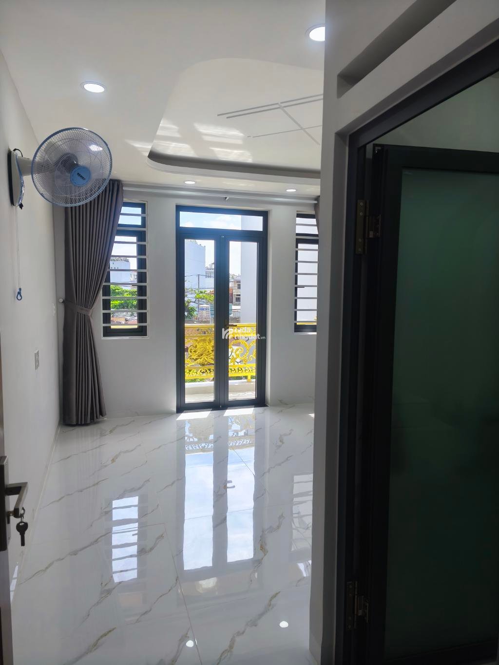 NHÀ 5 TẦNG CÓ SÂN THƯỢNG - HẺM XE HƠI- KHU ĐỒNG BỘ - Đường số 4 -BHHA- BT- DT: 4*15m - giá 7 tỷ