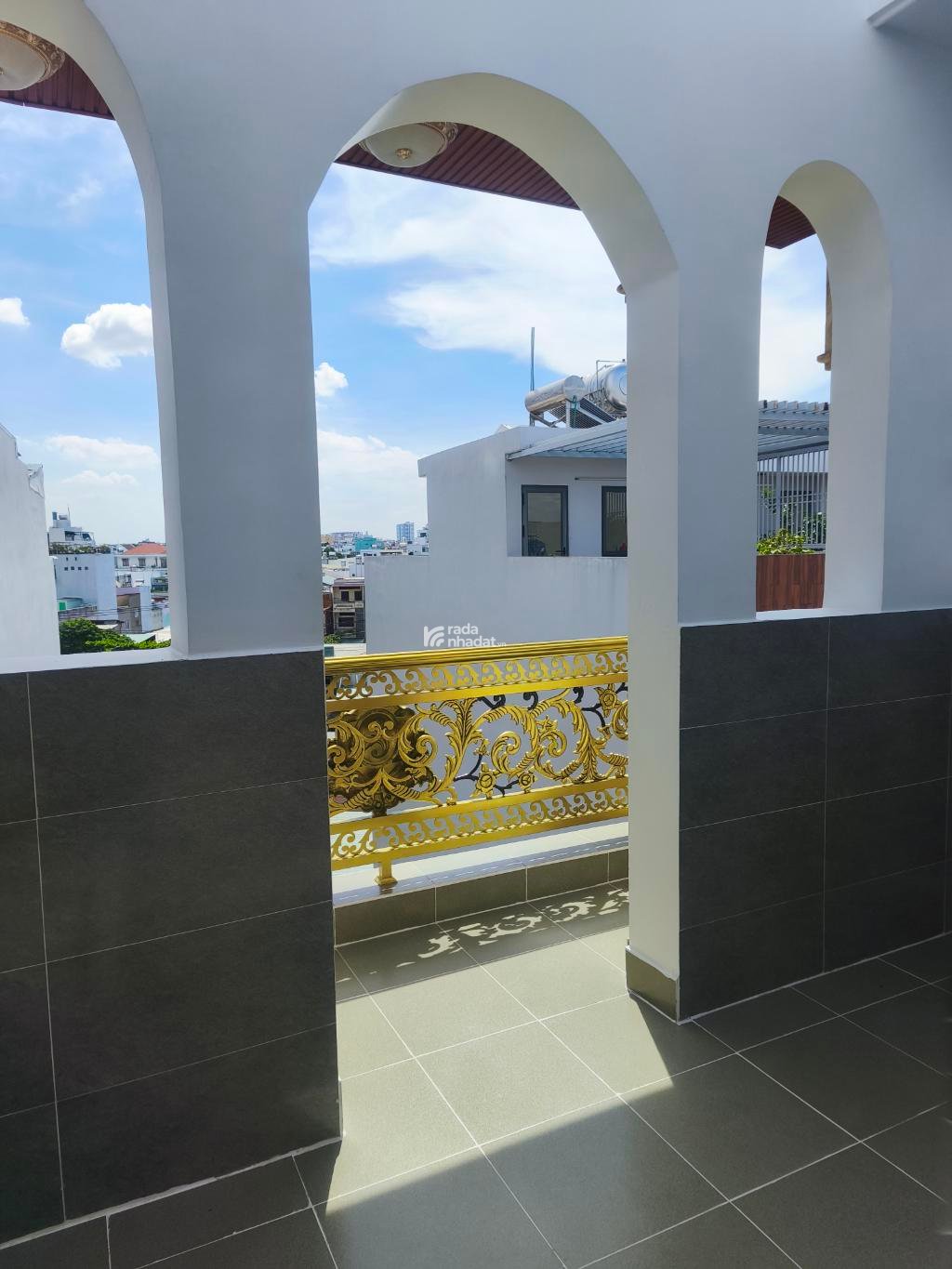 NHÀ 5 TẦNG CÓ SÂN THƯỢNG - HẺM XE HƠI- KHU ĐỒNG BỘ - Đường số 4 -BHHA- BT- DT: 4*15m - giá 7 tỷ