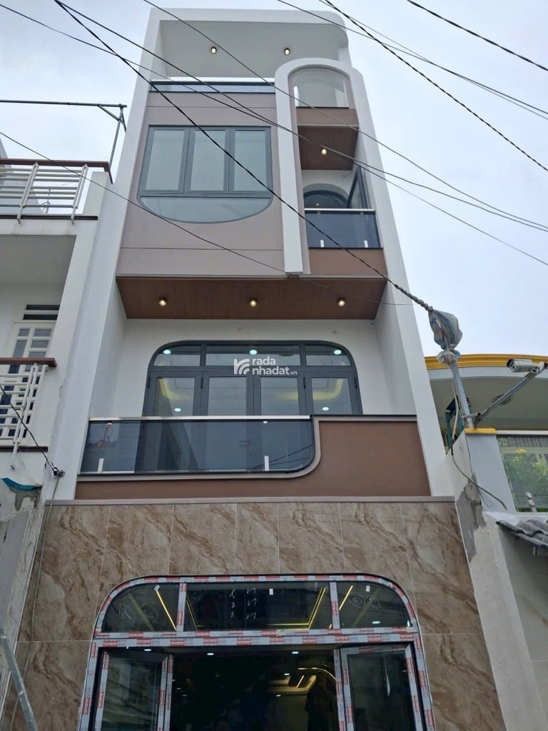 NHÀ 2 MẶT HẺM Bình Trị Đông - BÌNH TÂN  DT :48M2  4 TẦNG 412   GIÁ : 6.25 tỷ. TL 