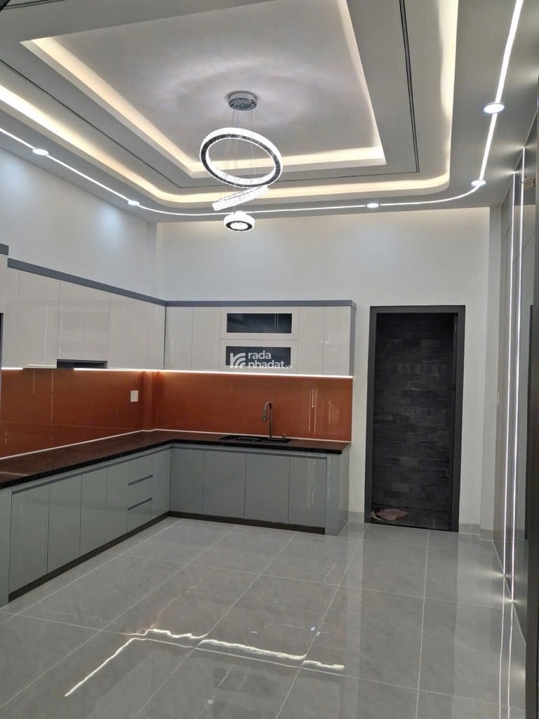 NHÀ 2 MẶT HẺM Bình Trị Đông - BÌNH TÂN  DT :48M2  4 TẦNG 412   GIÁ : 6.25 tỷ. TL 