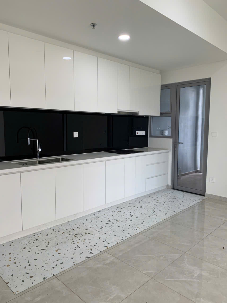 Celesta Rise - cho thuê căn góc 2PN2WC - 14 triệu/tháng - NTCB