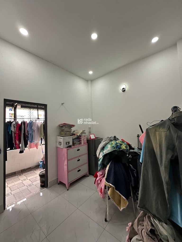 BÁN NHÀ BÌNH TRỊ ĐÔNG 63M2 3 PHÒNG NGỦ 5.4 TỶ NGANG 4.5M GẦN AEON MALL TÊN LỬA