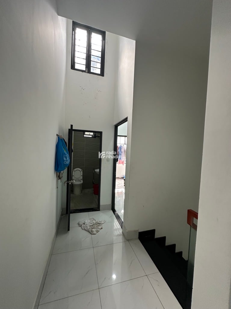 BÁN NHÀ BÌNH TRỊ ĐÔNG 63M2 3 PHÒNG NGỦ 5.4 TỶ NGANG 4.5M GẦN AEON MALL TÊN LỬA