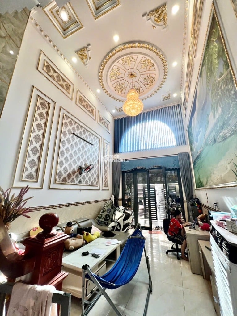 - Đường nhựa 8m, khu cao tầng dân trí cao, gần trường tiểu học Phù Đổng, chợ Gò Xoài