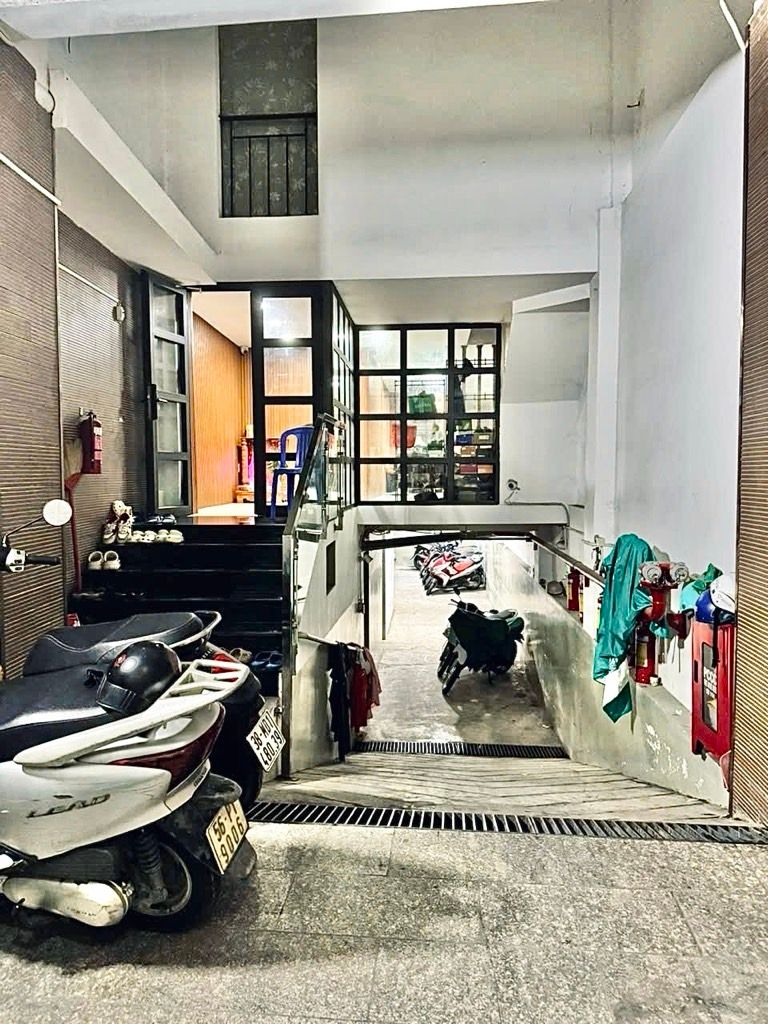 HẺM XE HƠI THÀNH MỸ, TÂN BÌNH, 109M2 MỚI Ở NGAY. GIẢM 350TR CHỈ 20.5T