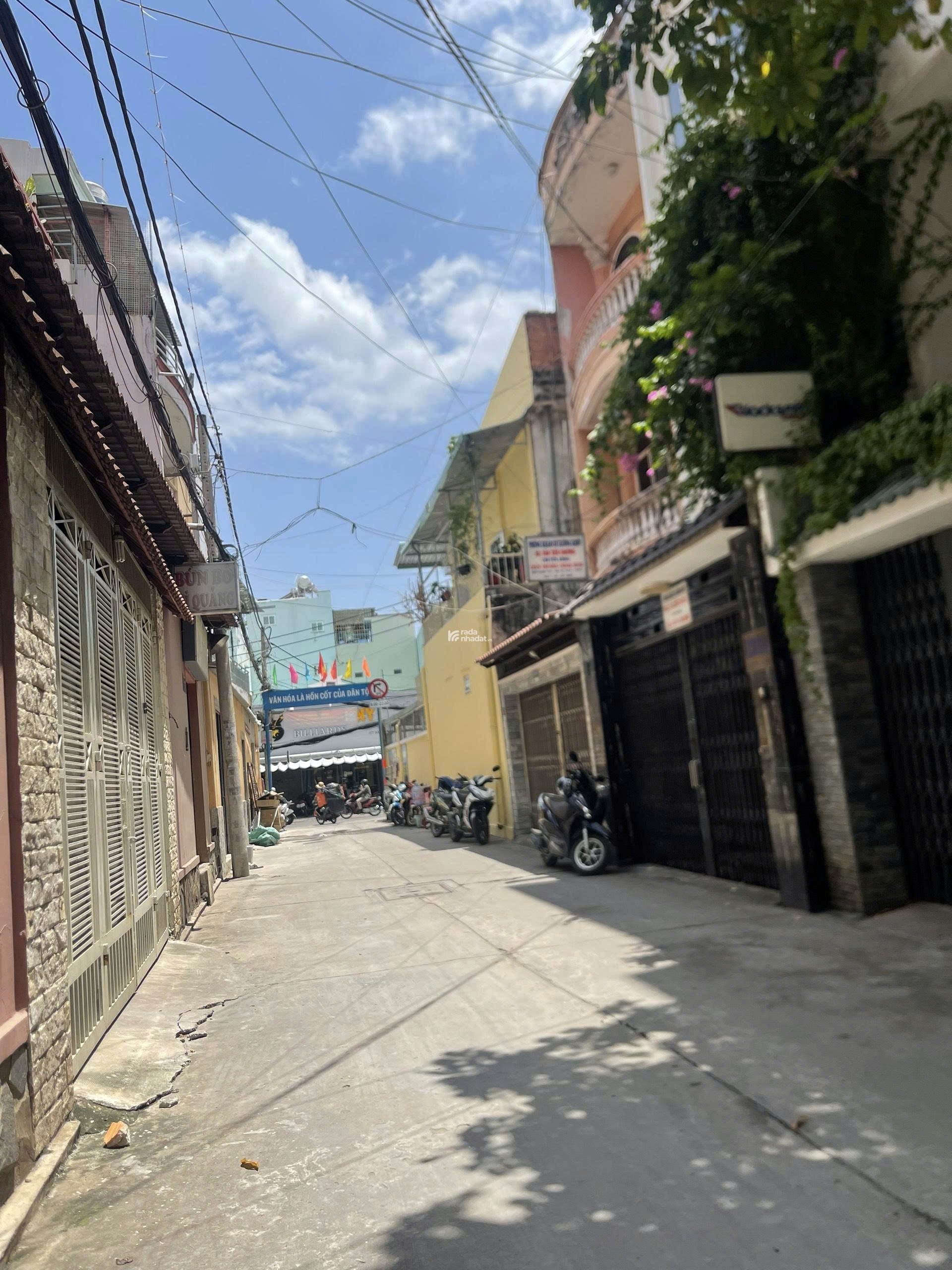 BÁN NHÀ HXH- BÀNH VĂN TRÂN, P. TÂN SƠN NHẤT, ( P.7, TÂN BÌNH CŨ) - DT: 6.5x18m, 97m2 - 20.5 TỶ