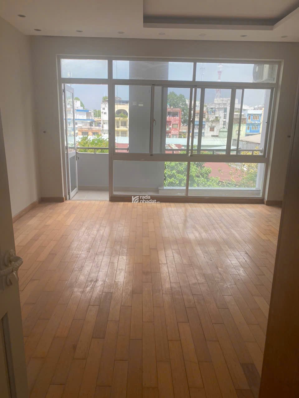 BÁN NHÀ MỚI 6 TẦNG MẶT TIỀN TAM ĐẢO P14 Q10 - 17 TỶ