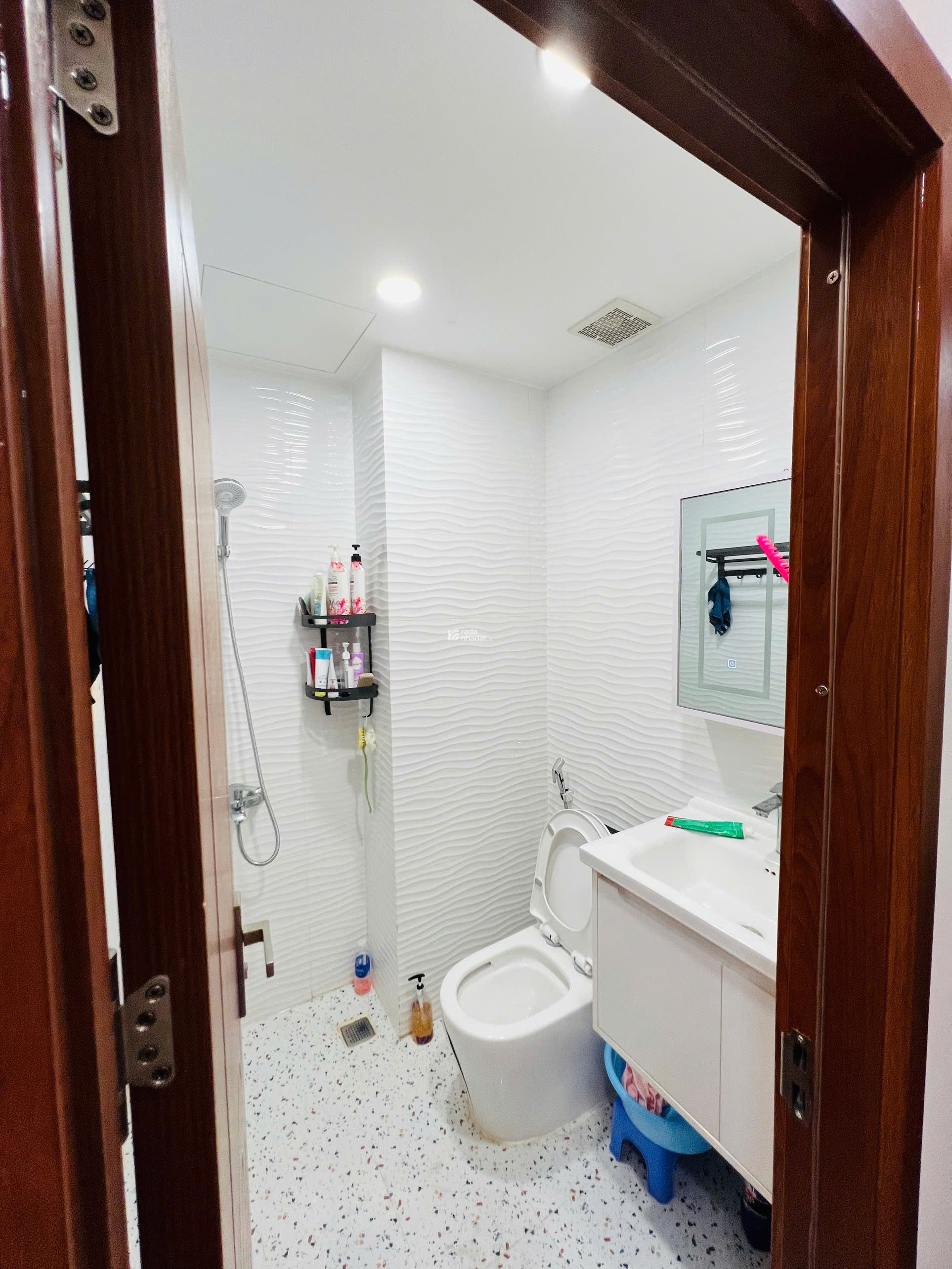 Bán nhà đẹp tại Đường Nguyễn Cảnh Chân Quận 1- Diện tích 4,8 X 18,3M- Giá chỉ 18.5 Tỷ