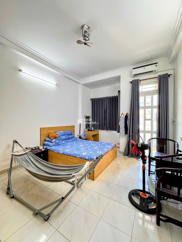 BÁN NHÀ MẶT TIỀN KDC NAM HÙNG VƯƠNG 72M2 6.5 TỶ 4 TẦNG GẦN CÔNG VIÊN