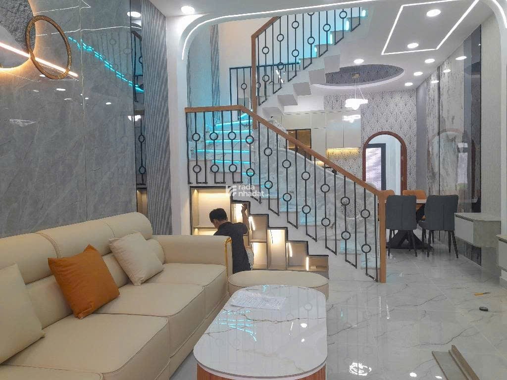 NHÀ 3 TẦNG MỚI ĐẸP - HUỲNH VĂN NGHỆ - 56M2 - GẦN GA T3 - 6 TỶ 950