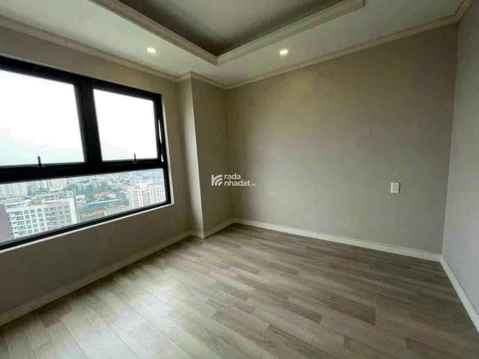 Chính chủ cần bán căn hộ CBD Premium, 3PN, 2WC, view Đông Nam, giá 3.090 tỷ bao thuế phí
